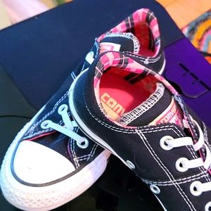 Black & Pink Plaid Converse All Stars 6